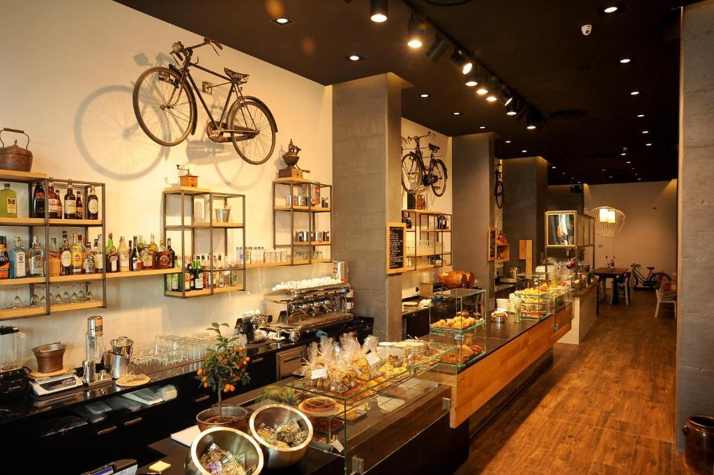Hotel Rivarolo ริวาโรโลกานาเวเซ ภายนอก รูปภาพ